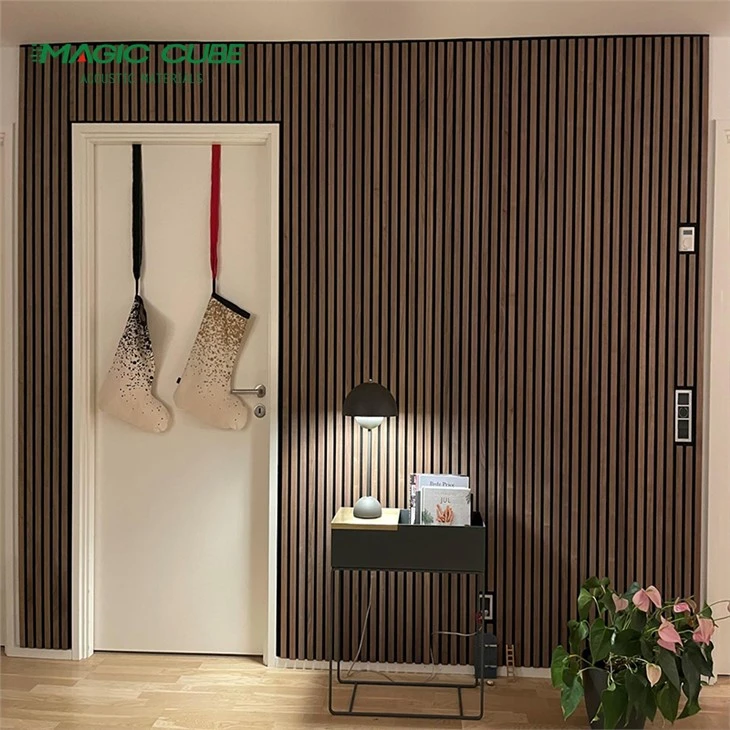 Interior PET Wall Panel Slat Wall Wooden Panel