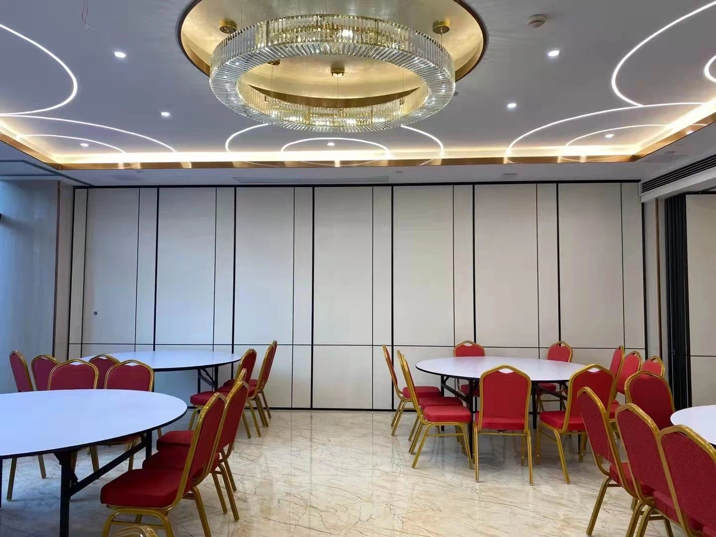 Manual Movable Partition for restaurant Manual Movable Partition for restaurant